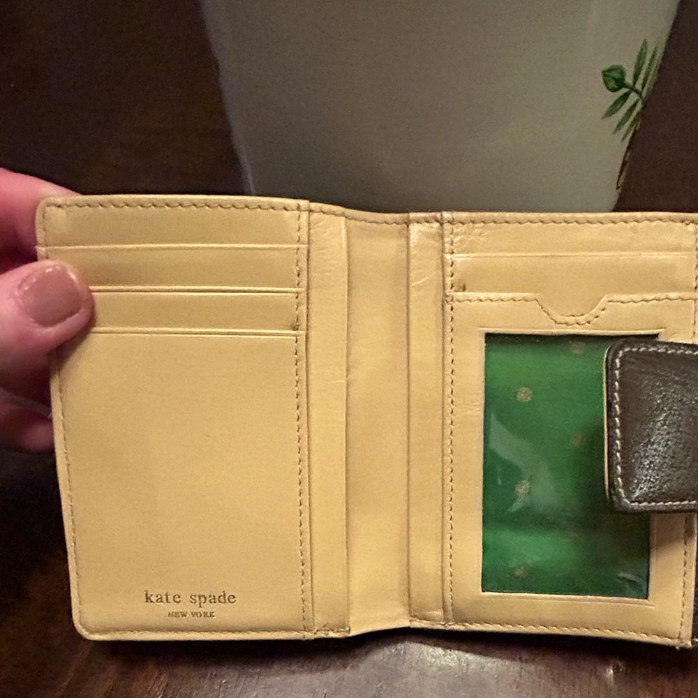 Kate Spade Wallet - Picture 4 of 7